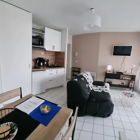 Apartment Cosy Climatise Vue 3etoiles